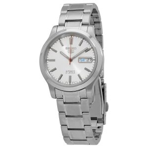 Seiko 5 SNK579 একটি ক্লাসিক, স্বয়ংক্রিয় (অটোমেটিক) ঘড়ি যা এর নির্ভরযোগ্যতা, জাপানি নির্মাণ এবং সাশ্রয়ী মূল্যের জন্য পরিচিত। - Image 4